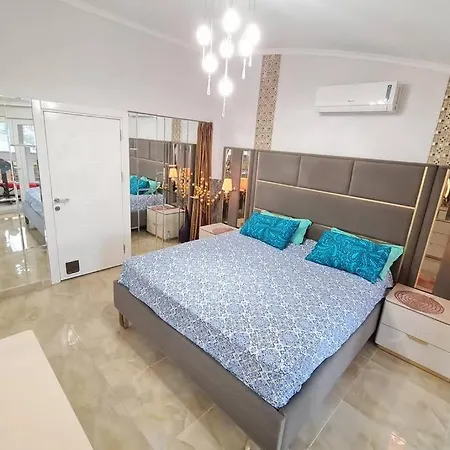 Apartamento Видовые Двухуровневые Аппартаменты В Центре Кемера